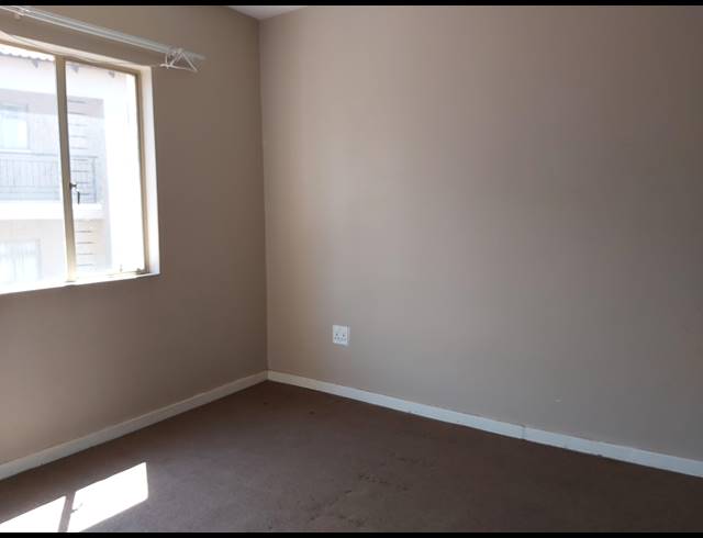 2 BEDROOM APARTMENT RENTED IN NORTH RIDING
